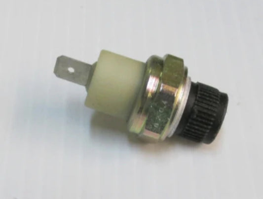 Oil pressure switch 006003172B1